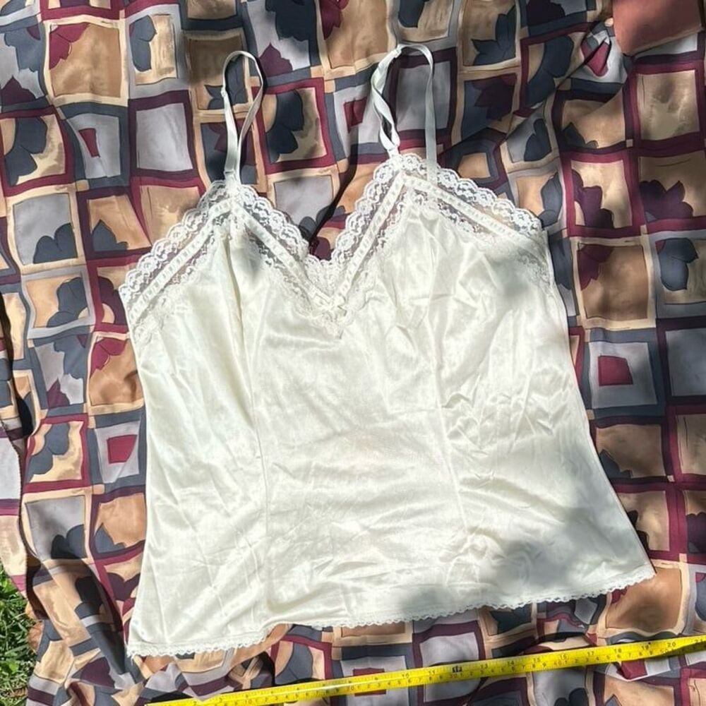 FORTUNE Size L Cream Off White Cami Tank Top V-Neck Silky Nylon Lace Trim